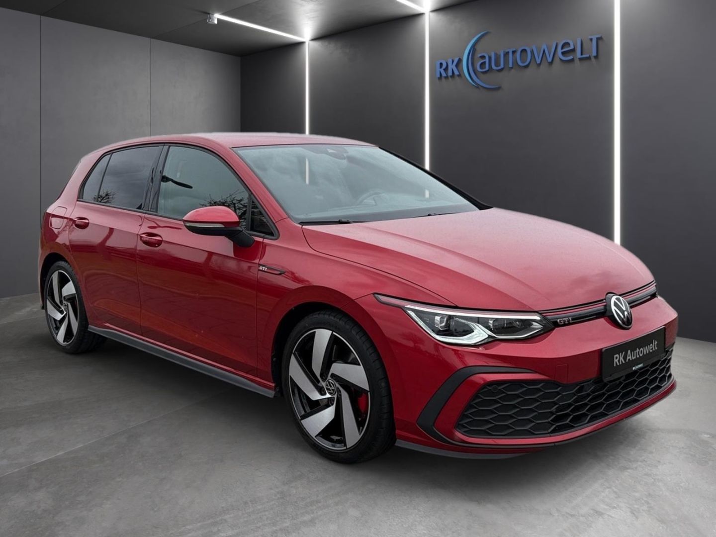 Volkswagen Golf GTI 8 VIII 2.0 TSI Navi HarmanKardon foto 2