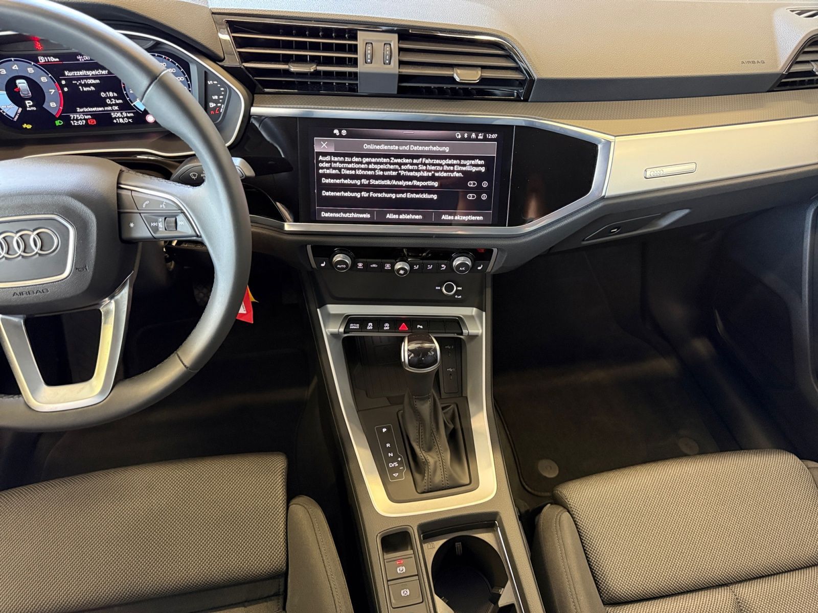 Audi Q3 - Bild 13