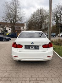 BMW 320 - 5