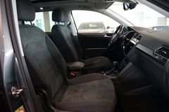 VW Tiguan 2.0 TDI Highline R-Line 4Motion | Pano VW Tiguan 2.0 TDI Highline R-Line 4Motion | Pano