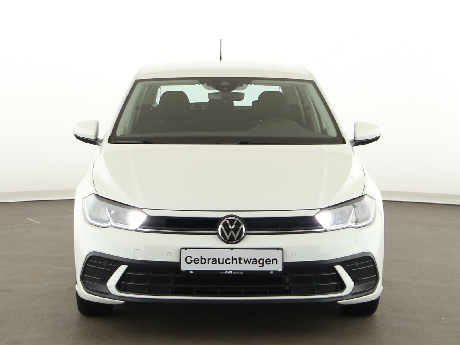 Volkswagen Polo 1.0 80PS Life Klima SHZ PDC LED MFL LED PDC imagem 3