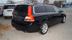 Fahrzeugabbildung Volvo V70 D5 Kombi Summum Xenon Schiebdach*Mietkauf