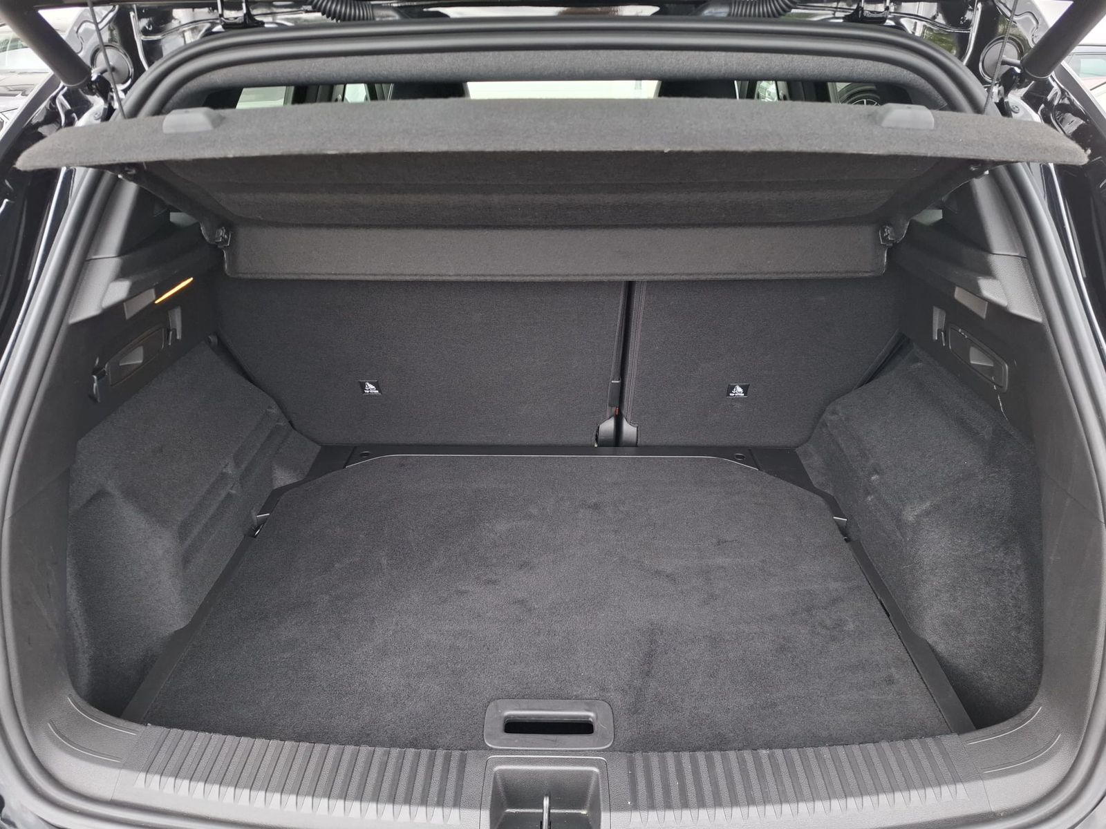Fahrzeugabbildung Renault Austral 1.2 Voll-Hybrid 200 E-Tech Esprit Alpine
