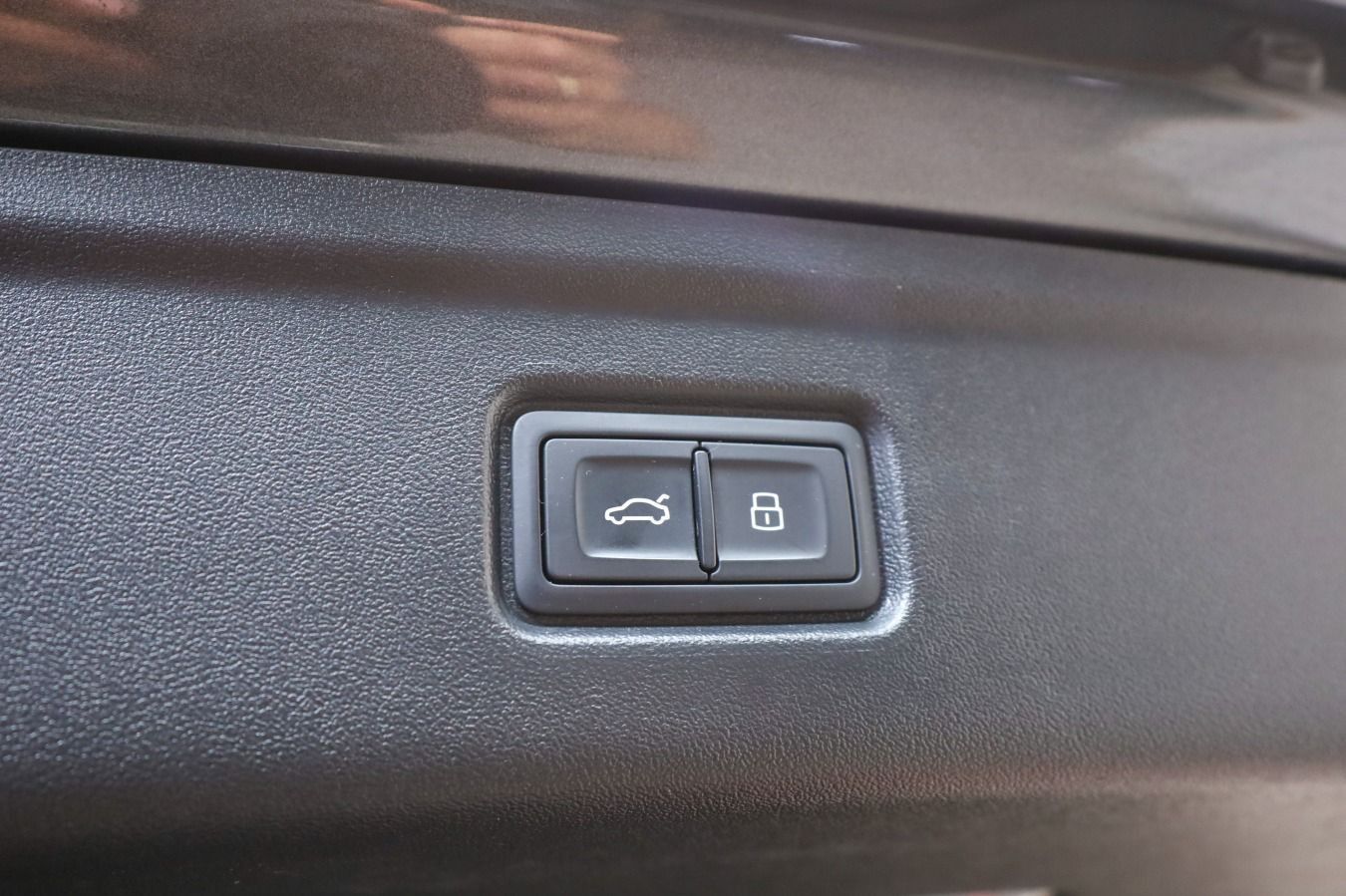 Audi S6 e-tron - Bild 15