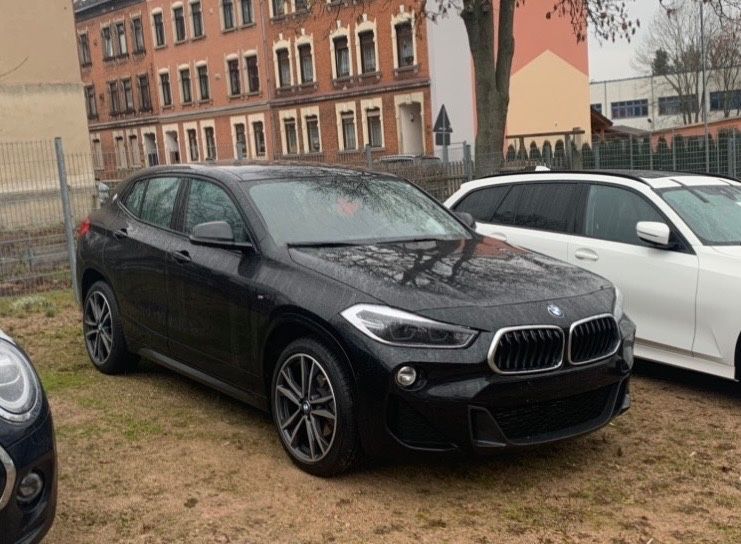 Image of BMW X2
