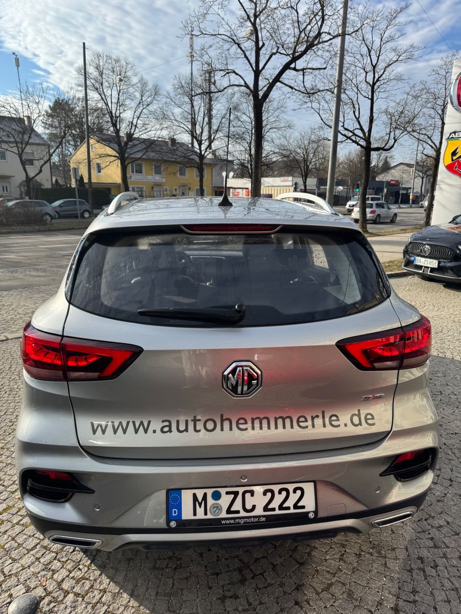 MG ZS