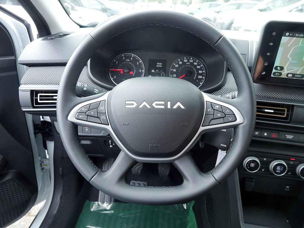 Fahrzeugabbildung Dacia Sandero Stepway Expression TCe 90