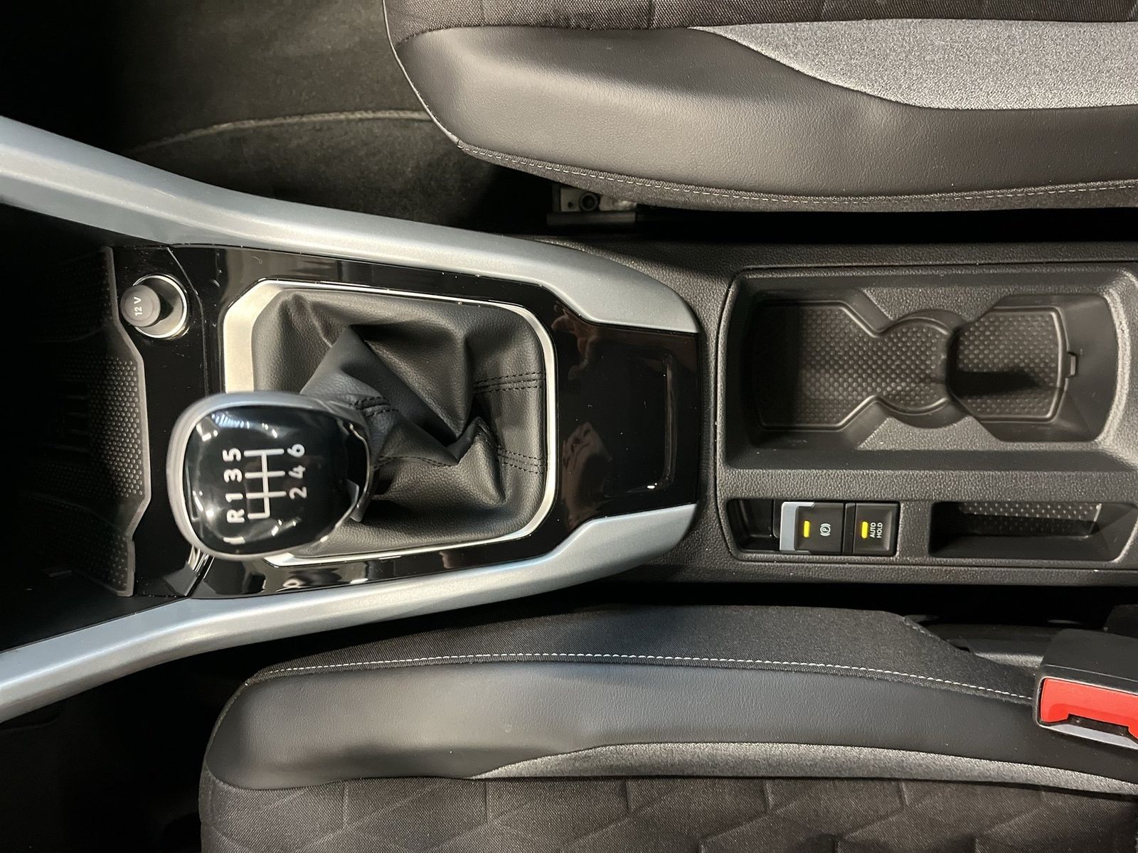Volkswagen T-Roc - Bild 18