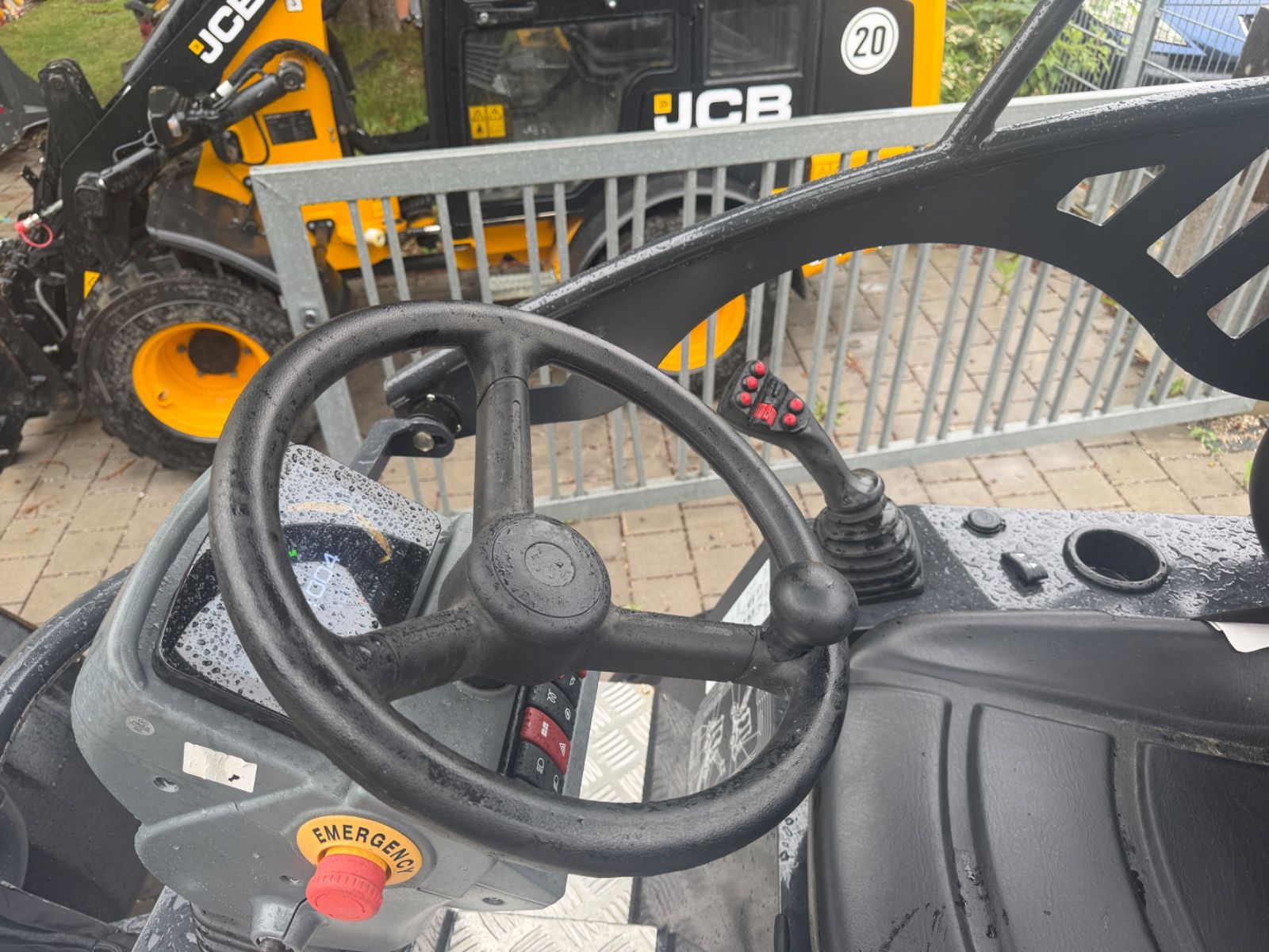 Fahrzeugabbildung Andere LGCM  LG 20-S Yanmar Motor 26PS