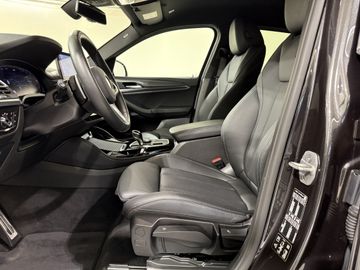 BMW X4 - 10
