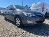 Opel Astra J Sports Tourer Edition - Opel Astra aus 2010: Sports Tourer