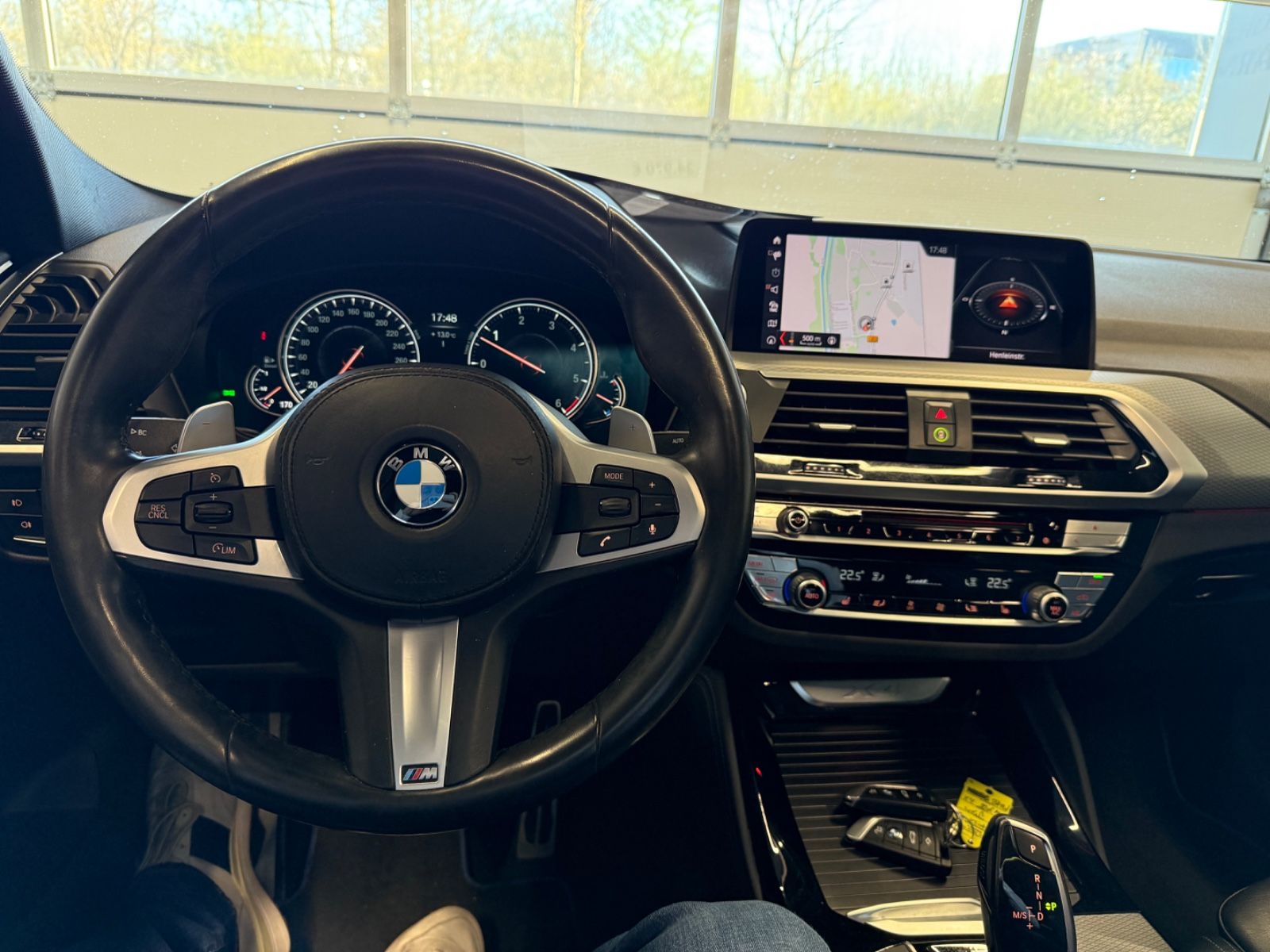 Fahrzeugabbildung BMW X4 xDrive 30 d M Sport Pano, HeadUp, HarmanKard.
