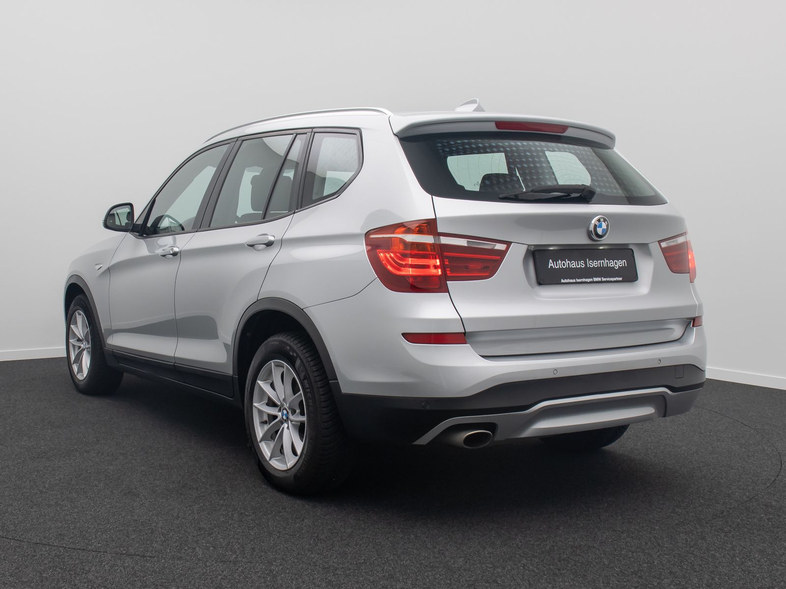 Fahrzeugabbildung BMW X3 xD20d Xenon GeschwindigReg PDC FernlichtAssis