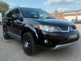 Mitsubishi Outlander 2.4 2WD Plus - Mitsubishi Outlander in Mönchengladbach