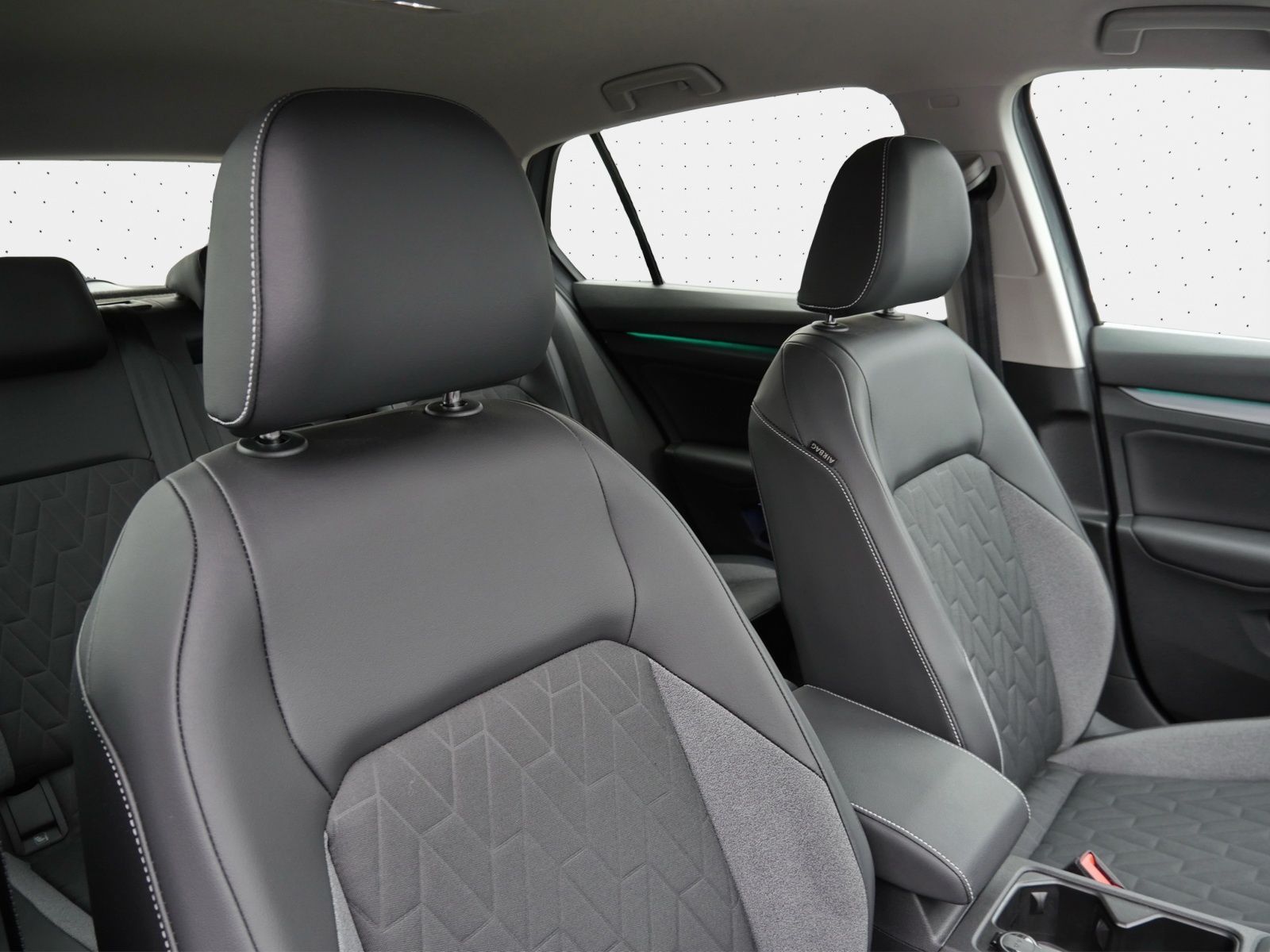 Volkswagen Golf - Bild 13