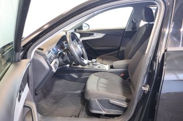 Audi A4 Avant 35 TFSI NAVI+CARPLAY+KEY+LED+17"