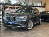 BMW X7 *PANO(SKYLOUNGE)*HEADUP*6SITZER*5-ZONEN*VOLL* - BMW X7 Gebrauchtwagen
