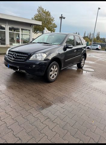 Mercedes-Benz Mercedess ML 280