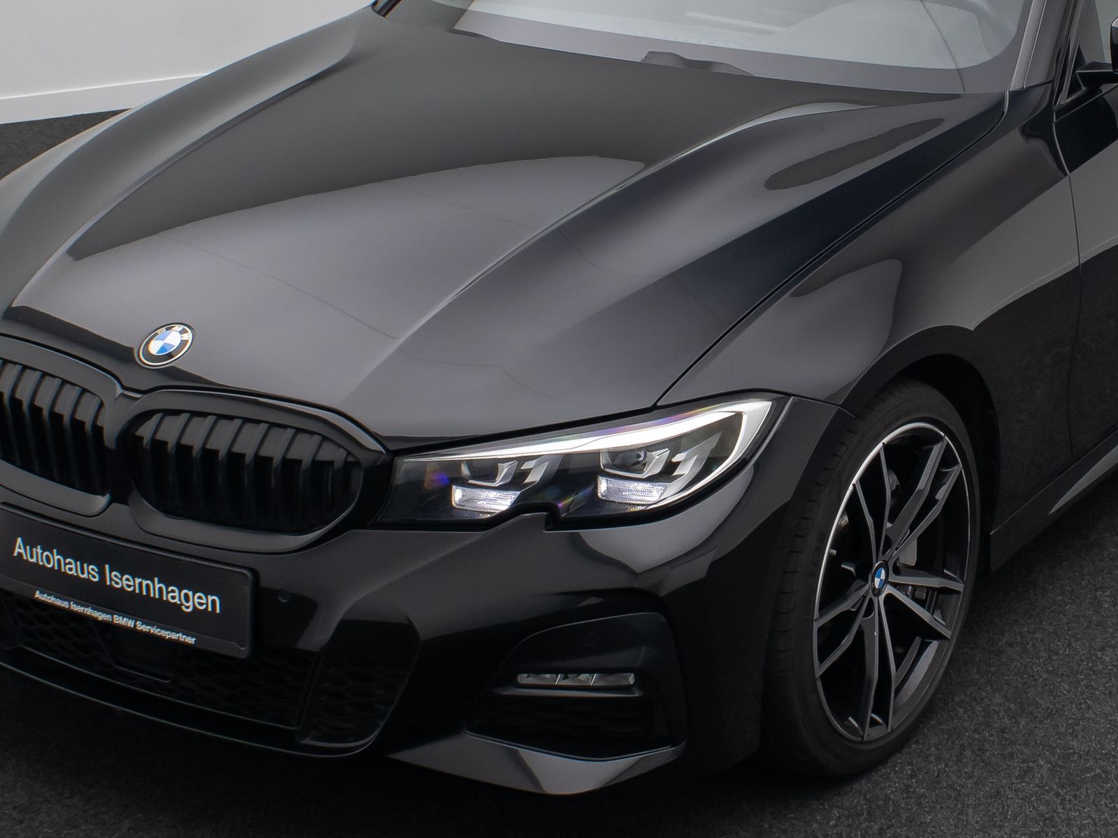 Fahrzeugabbildung BMW 330d M Sport DAB Kamera Leder ACC Alarm Pano 19"