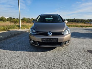 Volkswagen Golf - 2