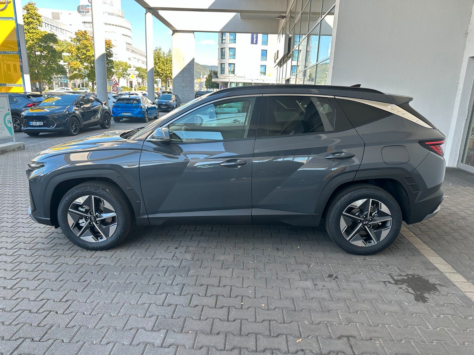 Fahrzeugabbildung Hyundai Tucson 1.6 T-GDI Trend Kamera,LED,Navi,SHZ,ACC
