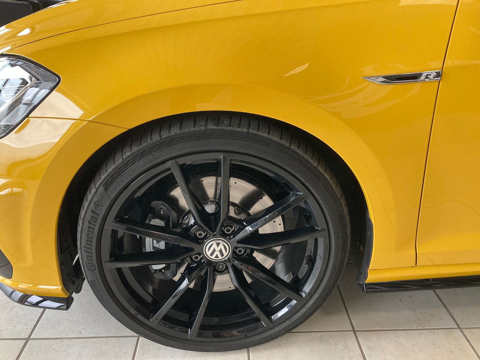 Volkswagen Golf VII R 4Motion Akrapovic Navi R-Performance foto 9