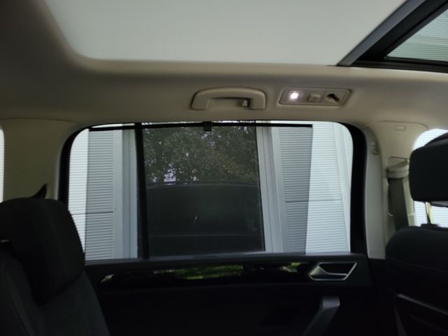 Volkswagen Touran - Bild 16