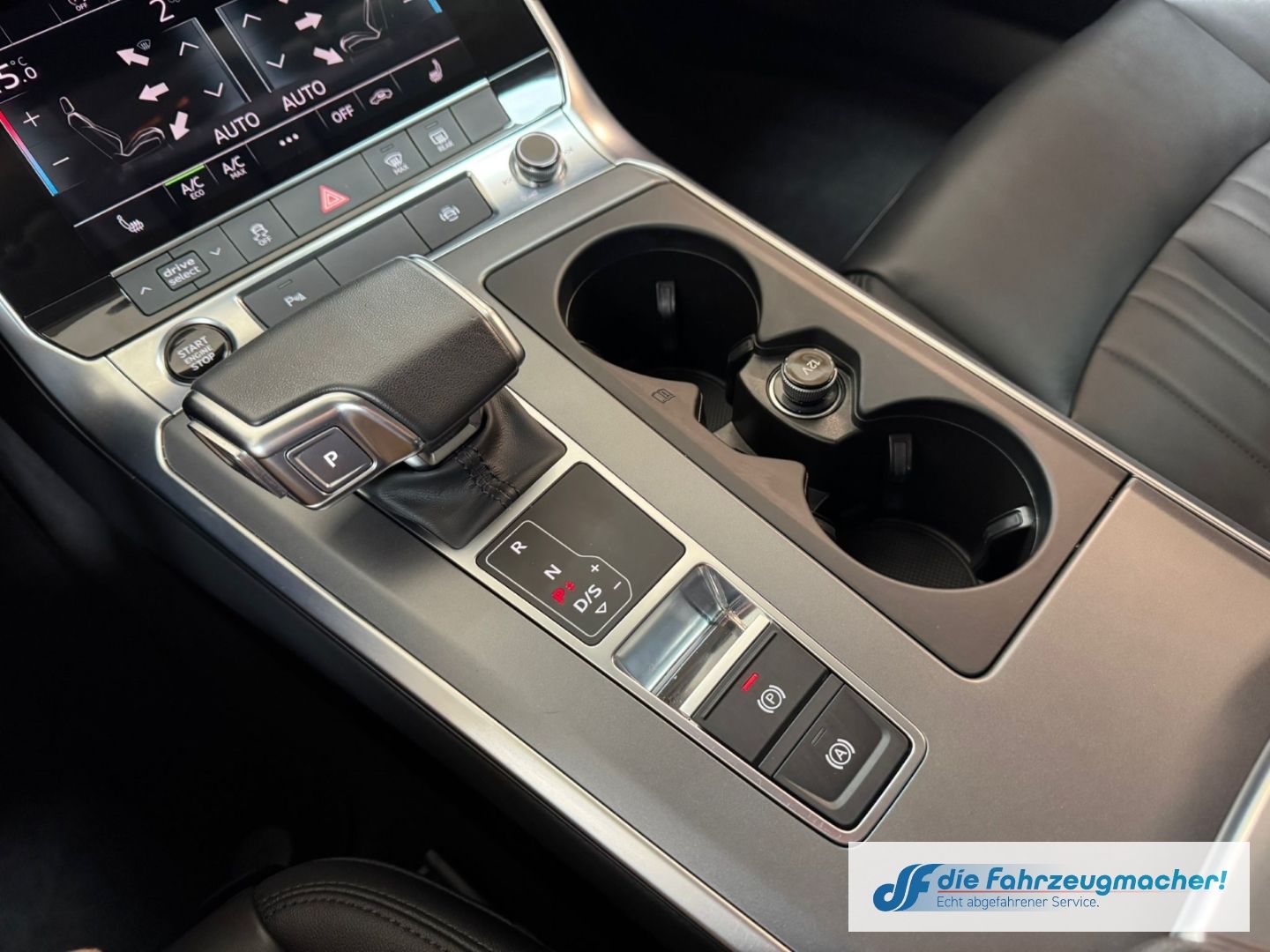 Fahrzeugabbildung Audi A6 Avant 40 TDI Navi LED ACC El. Heckklappe Mehr