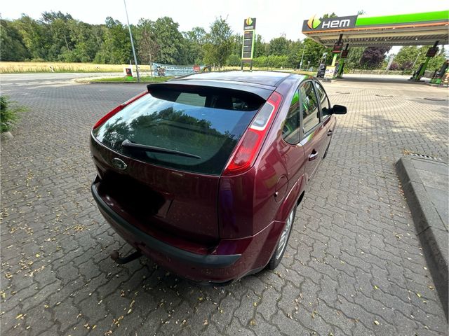 Ford Focus 1,6 Ghia Ghia