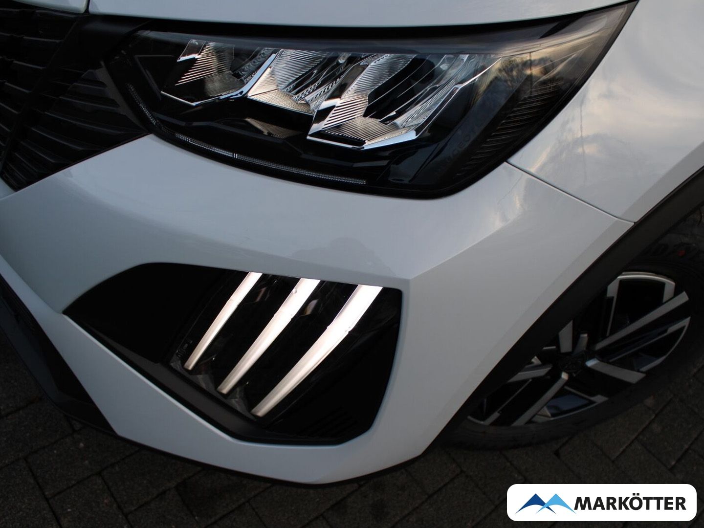 Peugeot 2008 - Bild 2