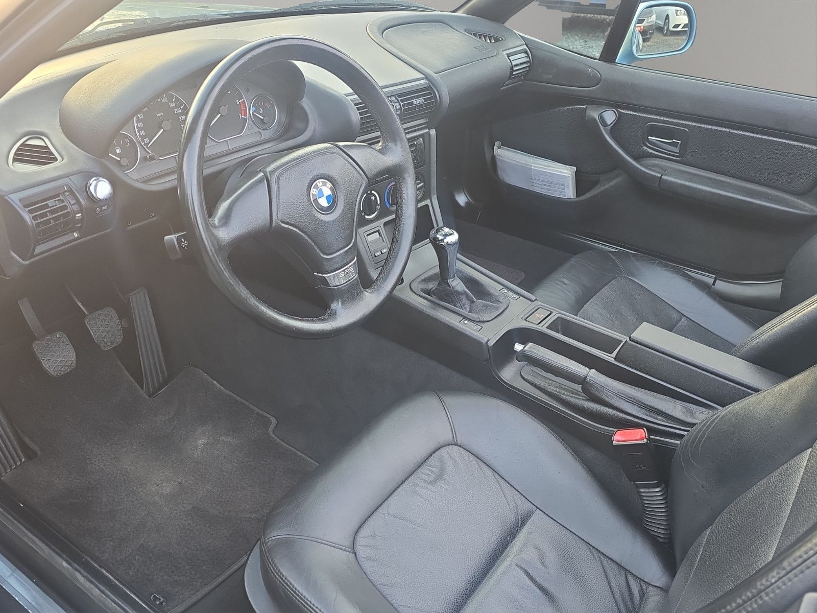 Fahrzeugabbildung BMW Z3 VOLL-SCHECKHEFTGEPFLEGT, SHZ TÜV NEU