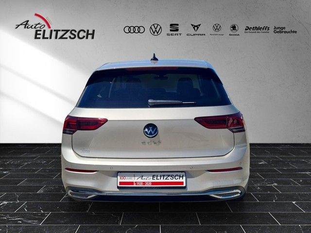 Fahrzeugabbildung Volkswagen Golf VIII Lim. Move TSI LED RFK AID SH LM