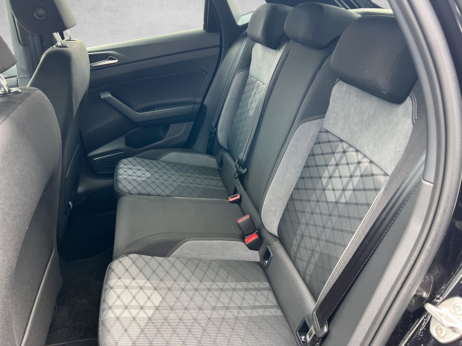 Polo R-Line 1.0 TSI DSG LED*Navi*ACC*Kamera