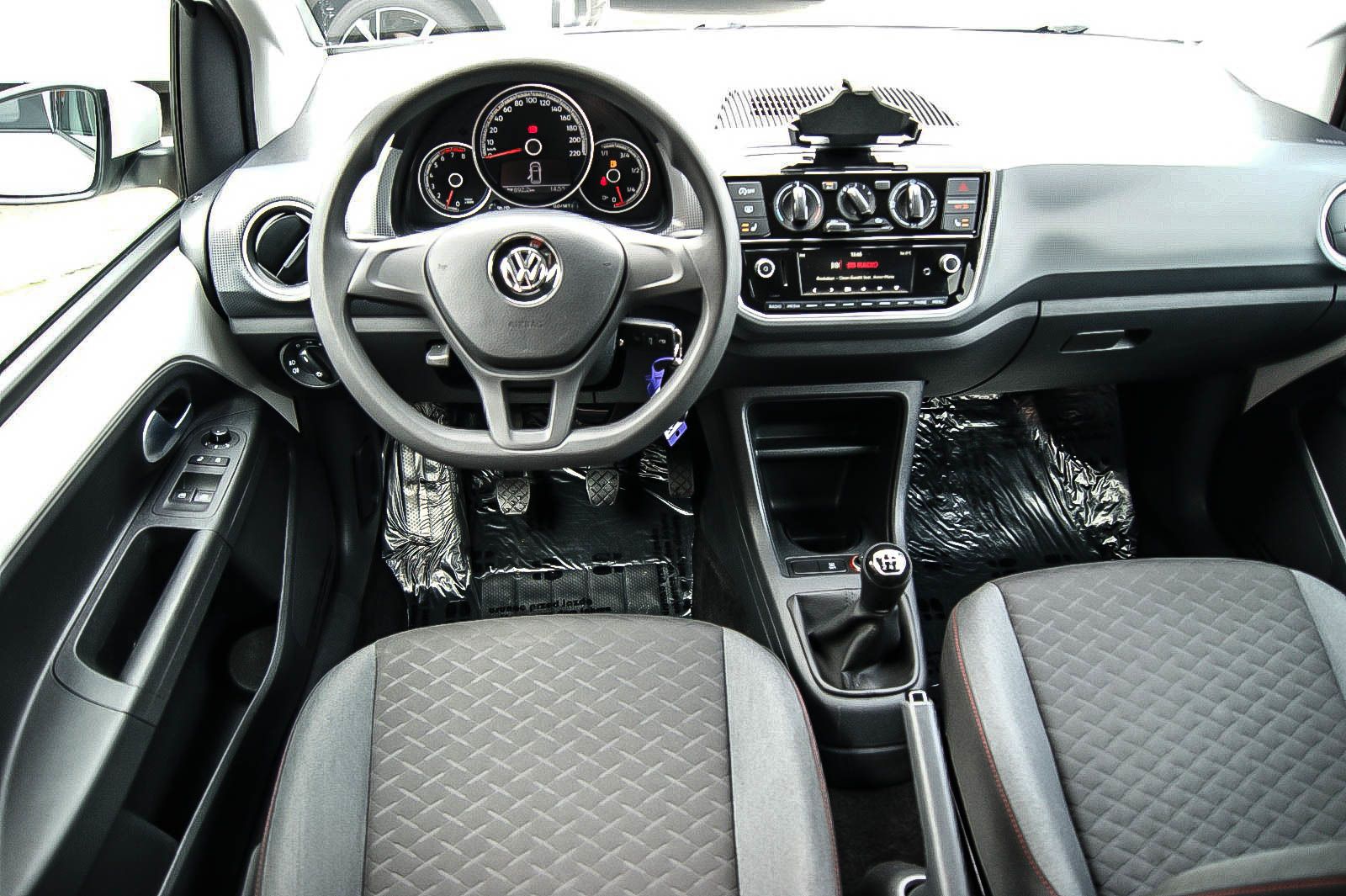 Fahrzeugabbildung Volkswagen up! 1.0 JOIN KLIMA SITZHEIZUNG BLUETOOTH 5-TÜRIG