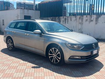 Volkswagen Passat - 8