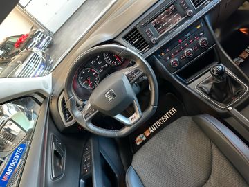 Seat Leon FR Lim. 5-Türer*2.HAND*SCHECKHEFT*LED*TOUCH