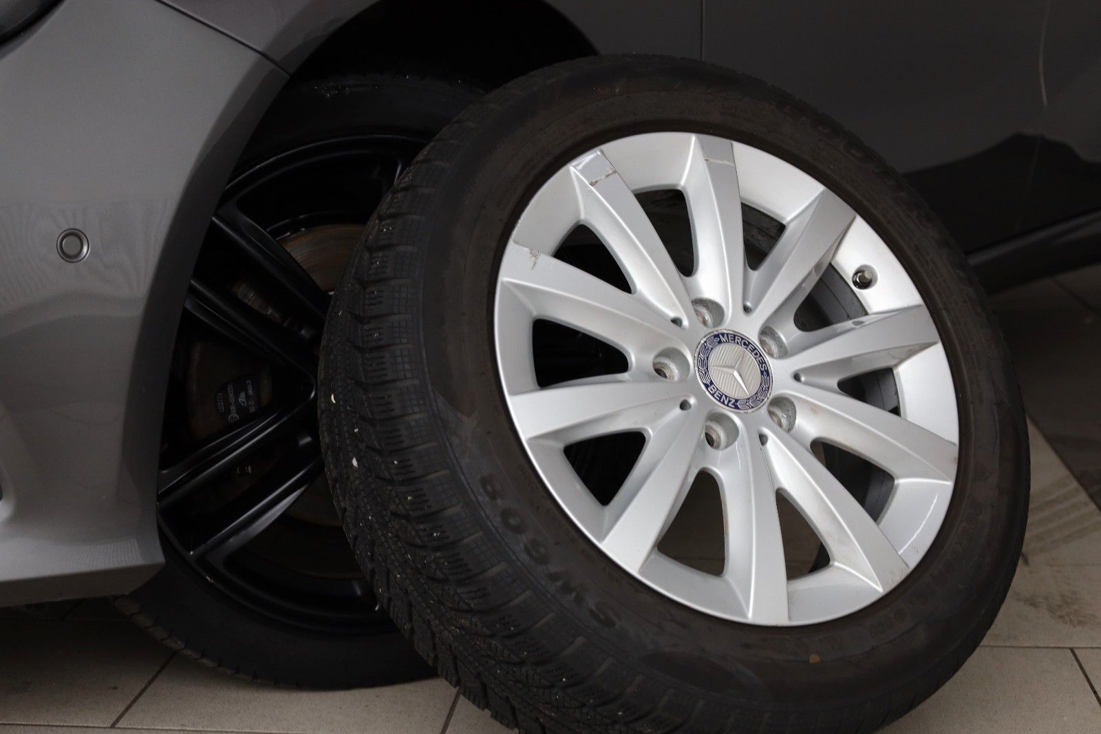 Fahrzeugabbildung Mercedes-Benz A 200d Style Leder,Navi,LED,SH,PDC,SR+WR