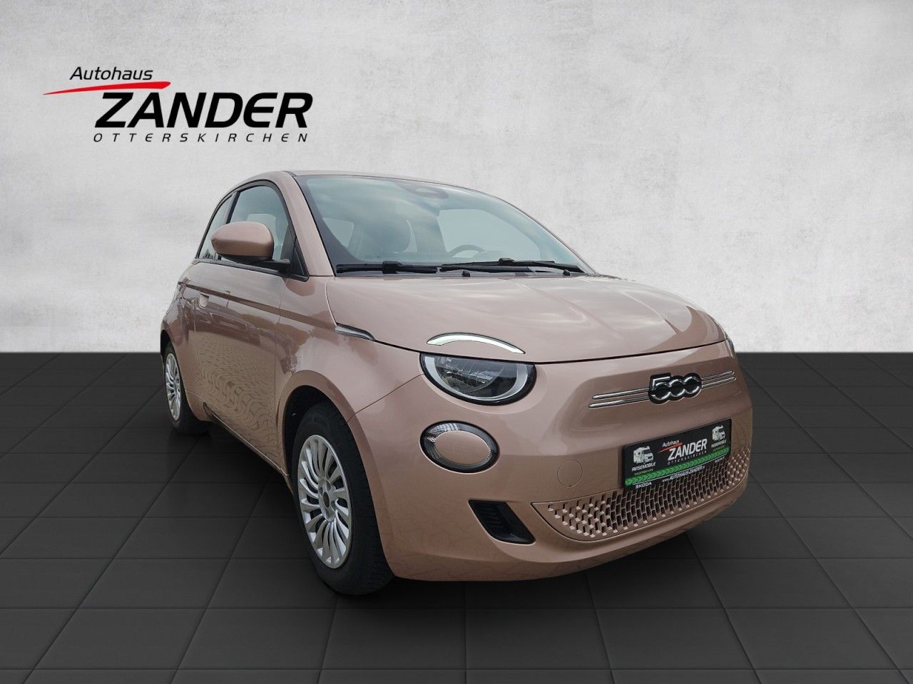 Fahrzeugabbildung Fiat 500e 42kWh Akku - Navi - Bluetooth