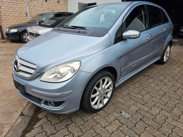 Mercedes-Benz B 150 B -Klasse B 150 Teilleder Klima