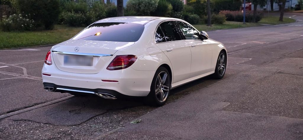 Image of Mercedes-Benz C 220