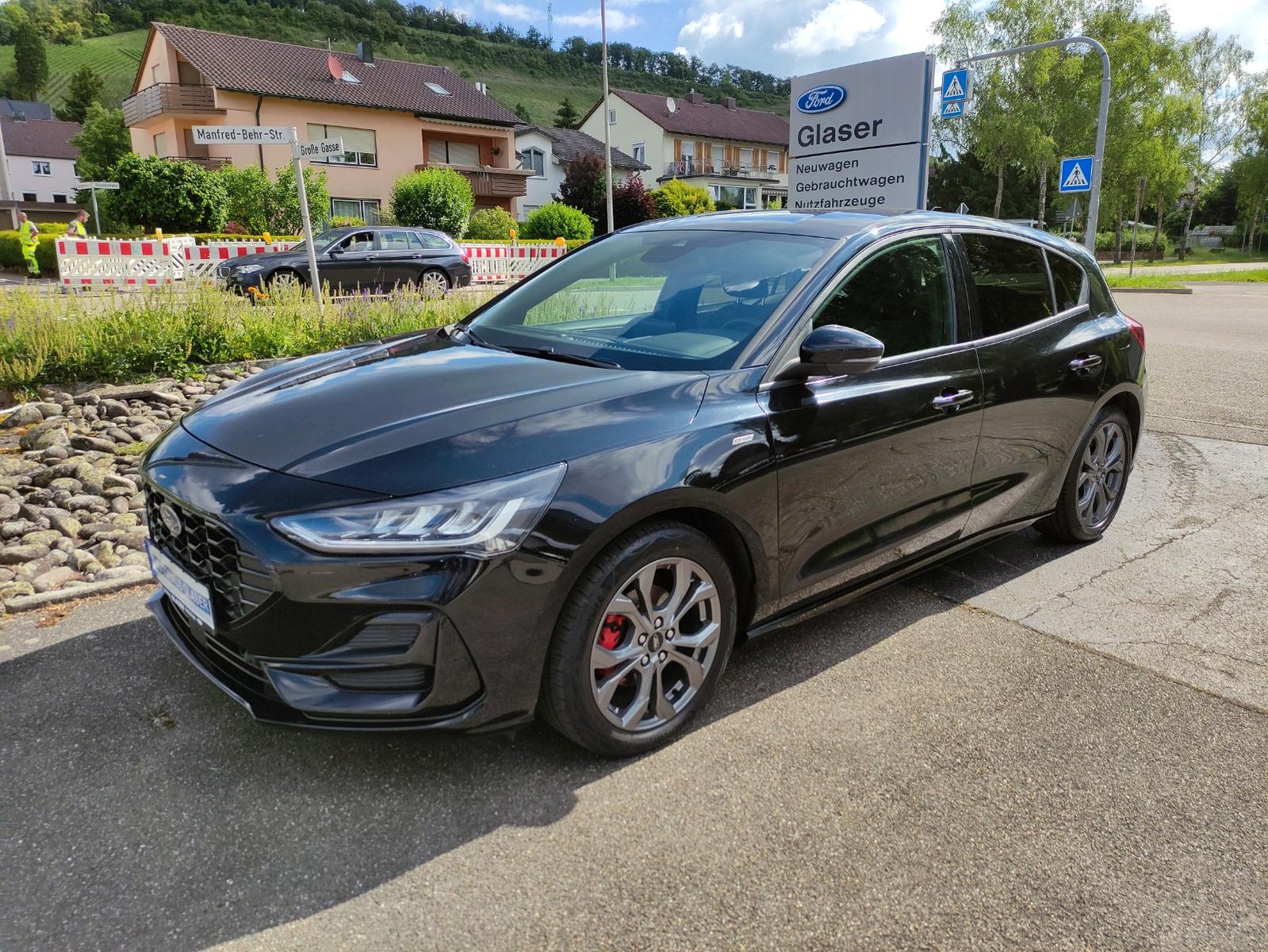 Ford Focus Lim. ST-Line Winter-Paket