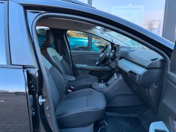 Dacia Jogger Hybrid 155 Extreme 7-Sitzer