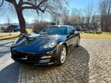 Porsche Panamera 4S 4.8 - Porsche Panamera aus 2010: 4s