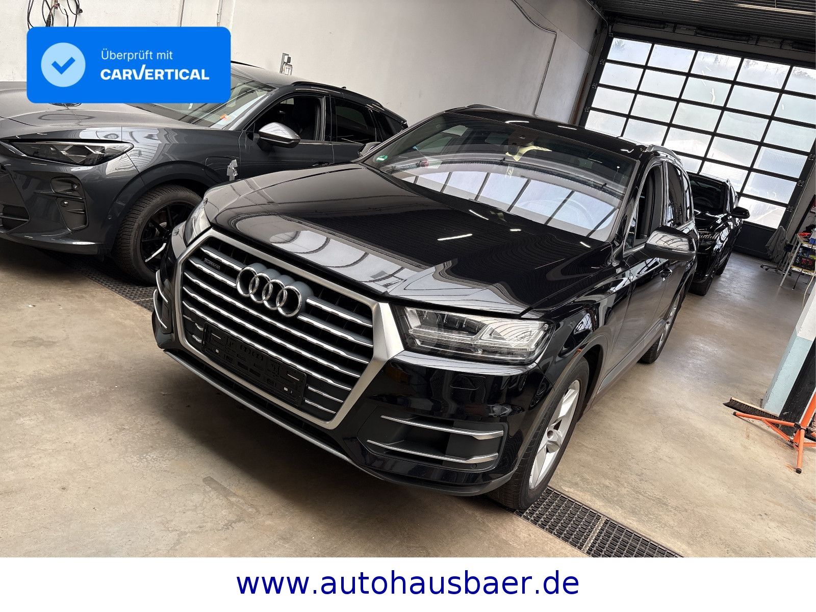 Audi Q7 - 1