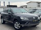 Volkswagen Touareg V6 TDI "2.HAND+NAVI+LEDER+Bi-XENON+AHK" - Volkswagen Touareg in Ludwigshafen