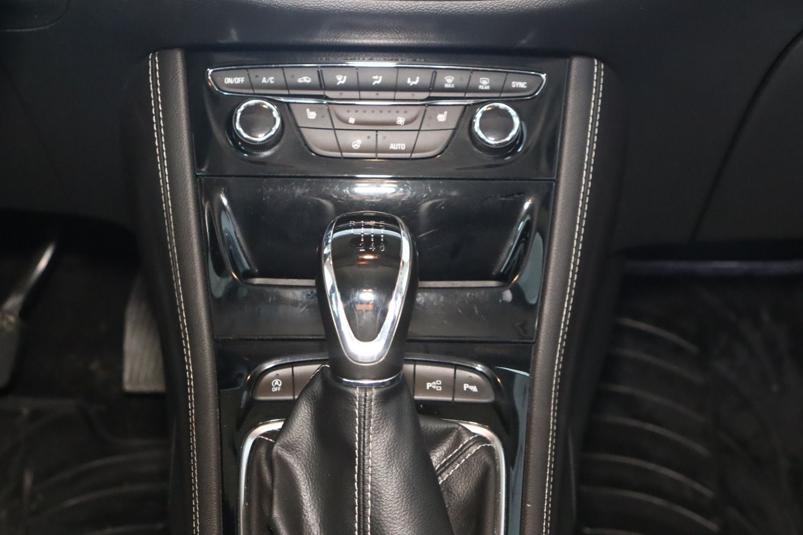 Fahrzeugabbildung Opel Astra K Sports Tourer 1.6i * LED * Navi