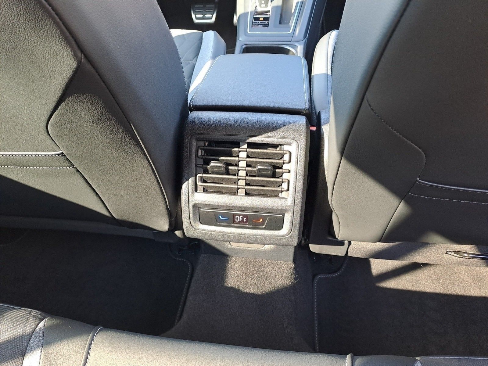 Volkswagen Golf - Bild 14