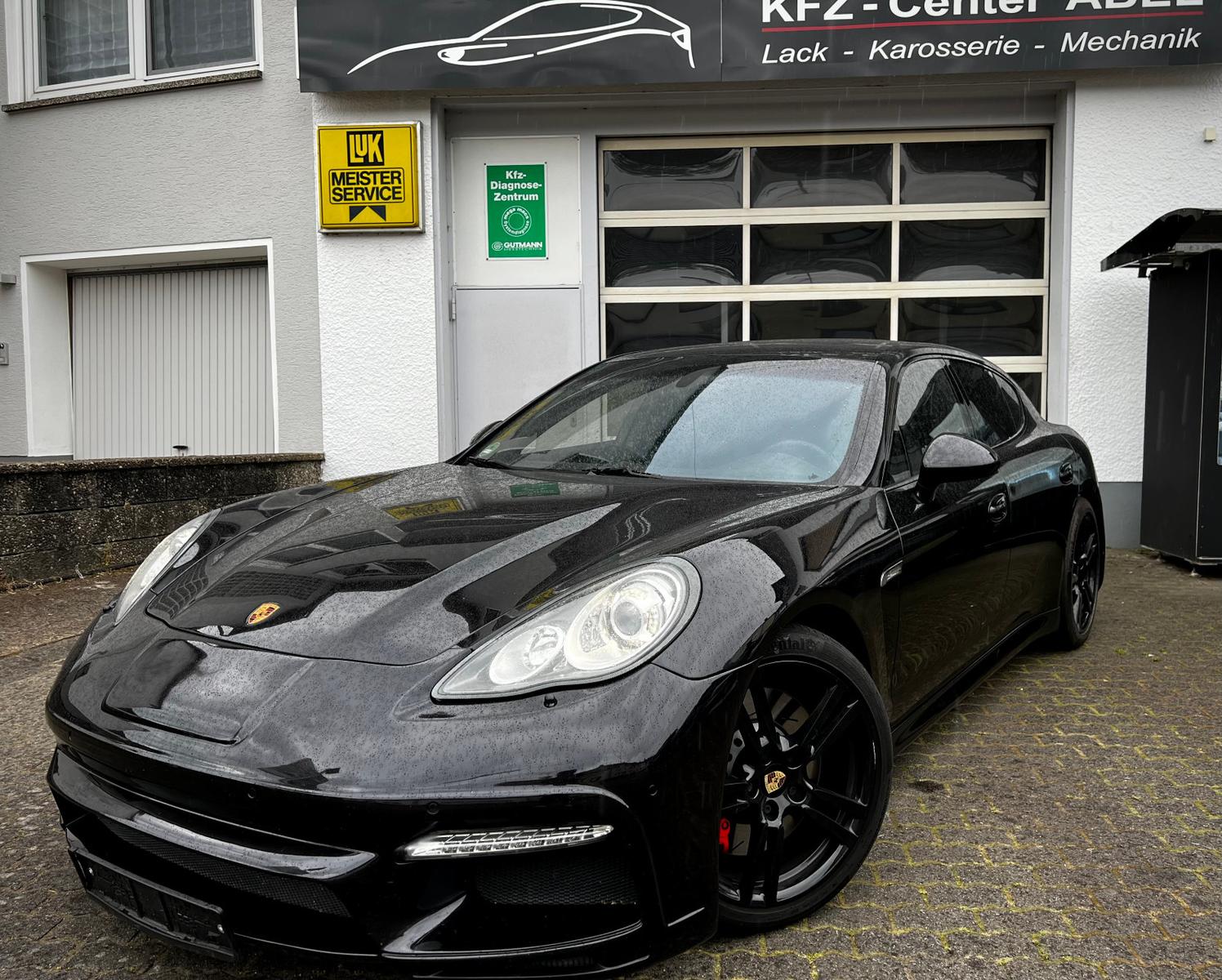 Porsche Panamera Turbo *PDLS/BOSE/XENON*