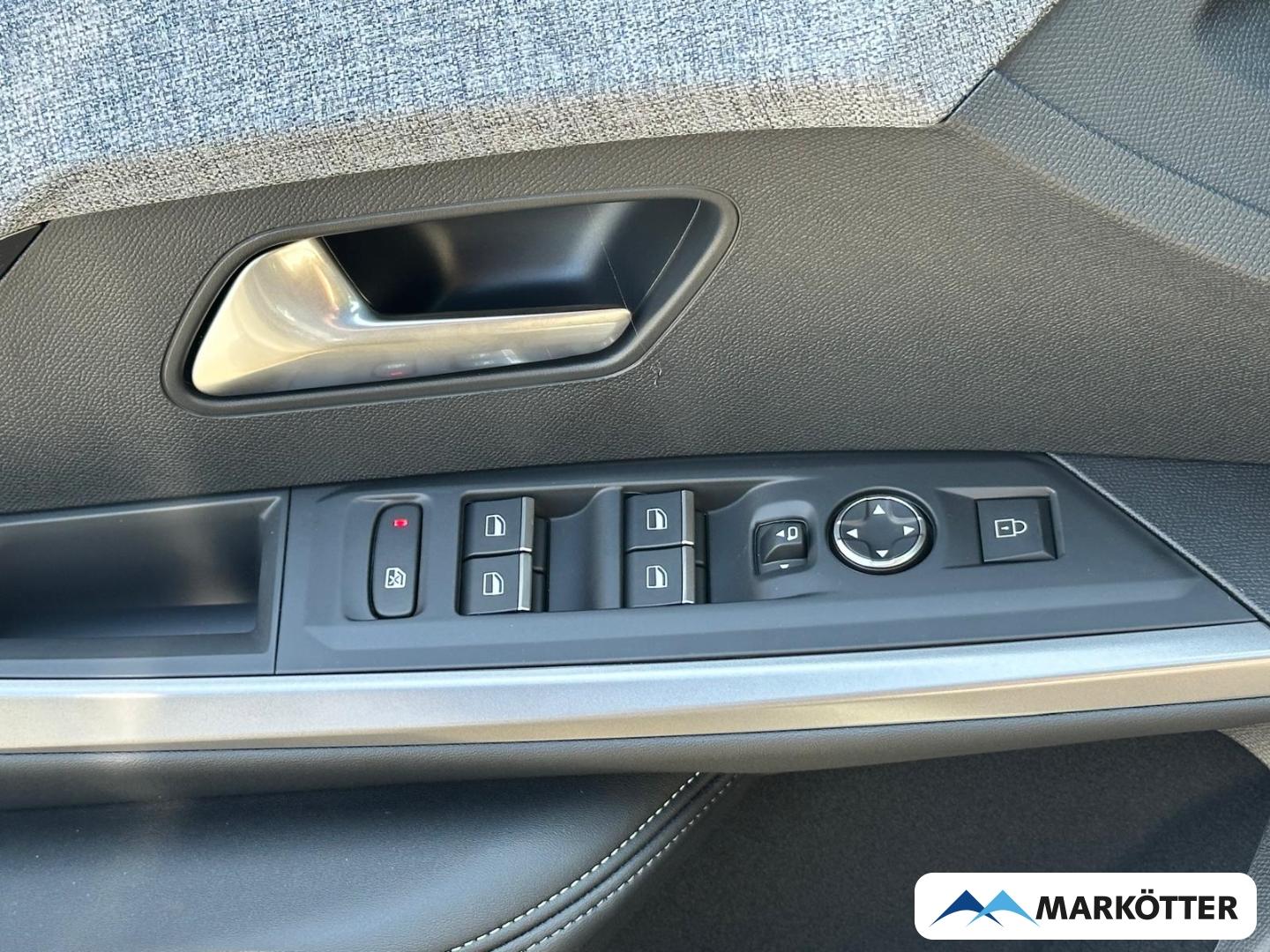 Peugeot 3008 MHEV145 GT AHK/Tot.winkl./Massage/Allwetter