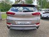 Hyundai TUCSON 2.0 CRDi 4WD Premium Navi, AHK, Leder - Hyundai TUCSON: 2.0